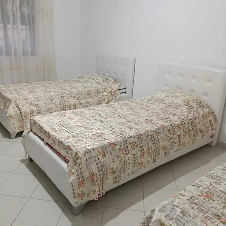 Apartament Daka