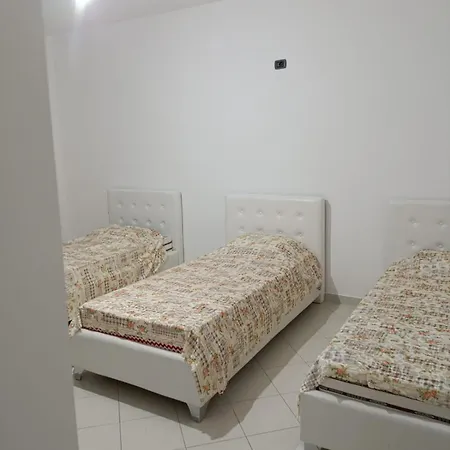 Apartament Daka